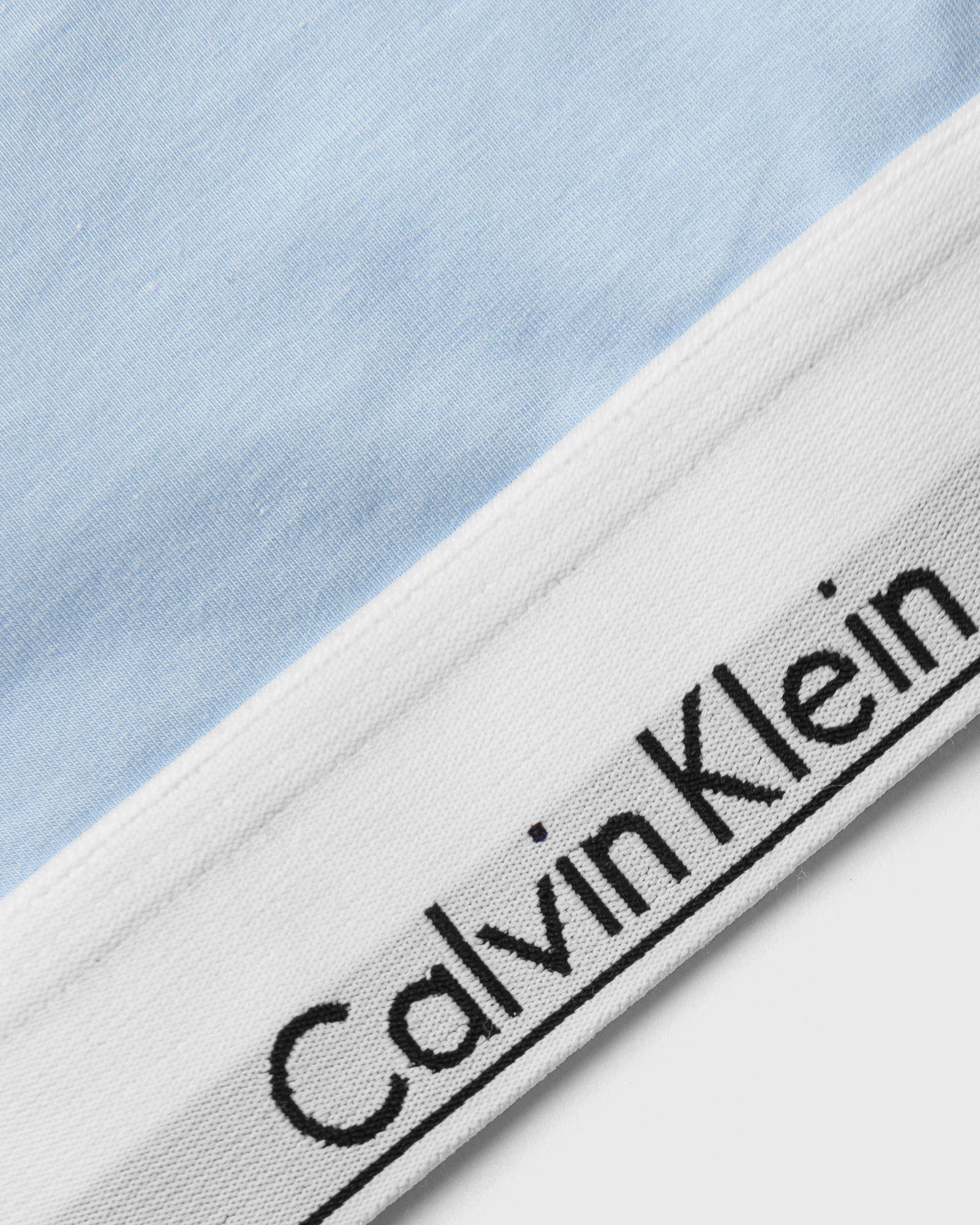 WMNS UNLINED BRALETTE