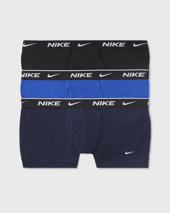 Nike Nike Everyday Cotton Stretch Trunk 3 Pack In White/ Grey/ Black -  FREE* Shipping & Easy Returns - City Beach New Zealand