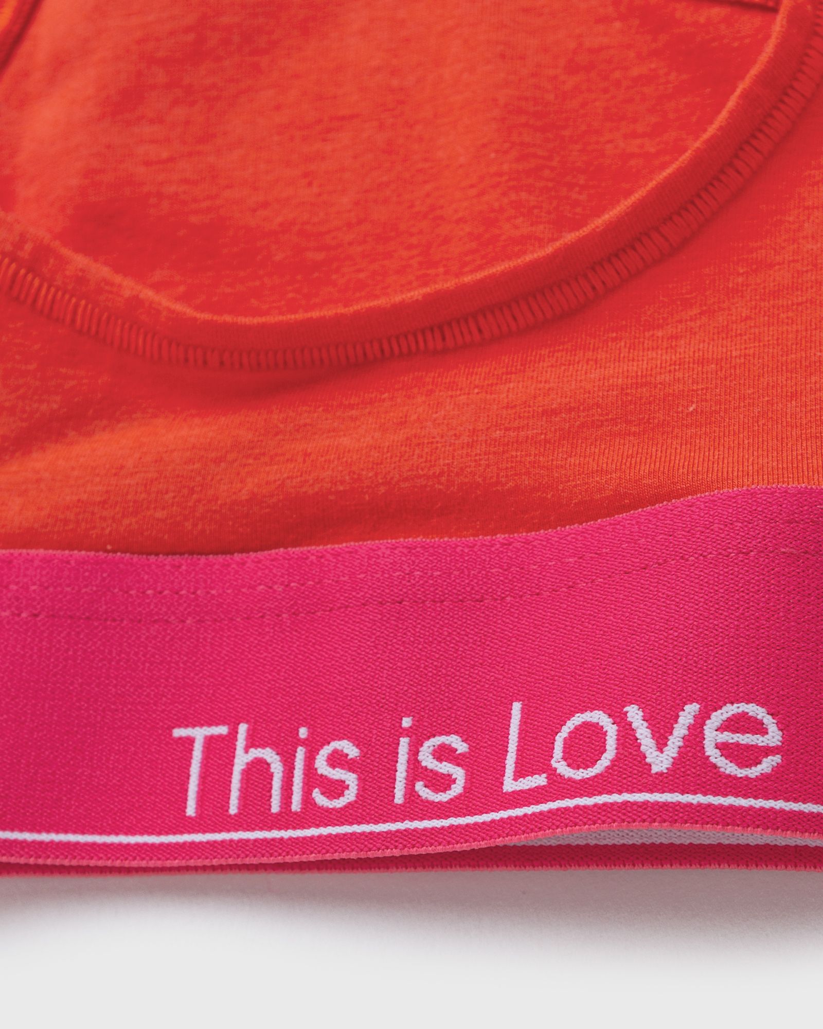 WMNS UNLINED BRALETTE