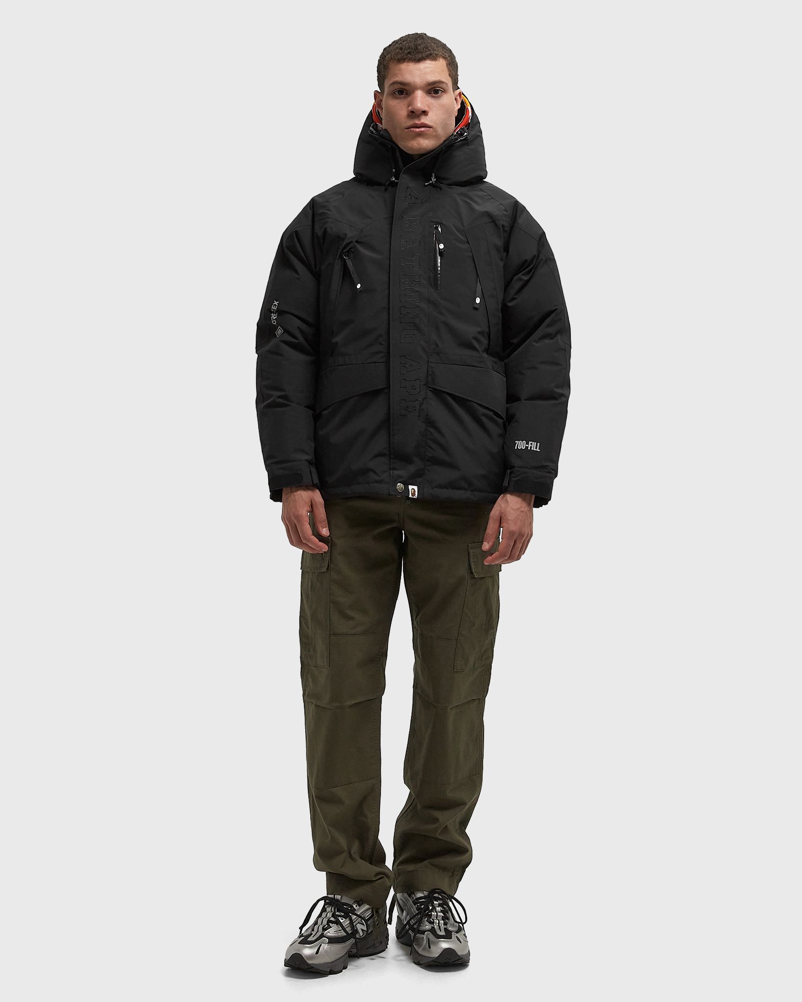GORE-TEX SNOWBOARD DOWN JACKET