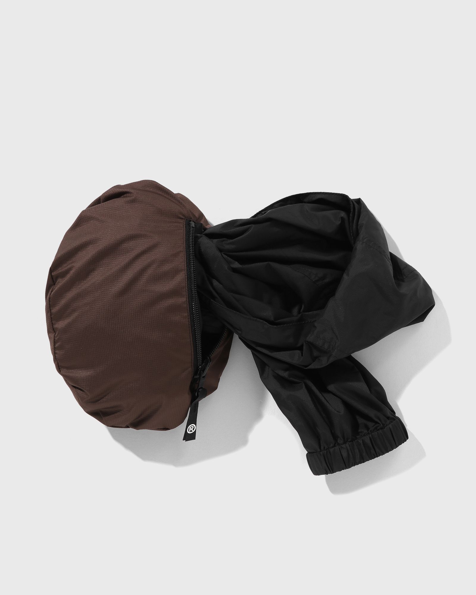 APE HEAD PACKABLE JACKET