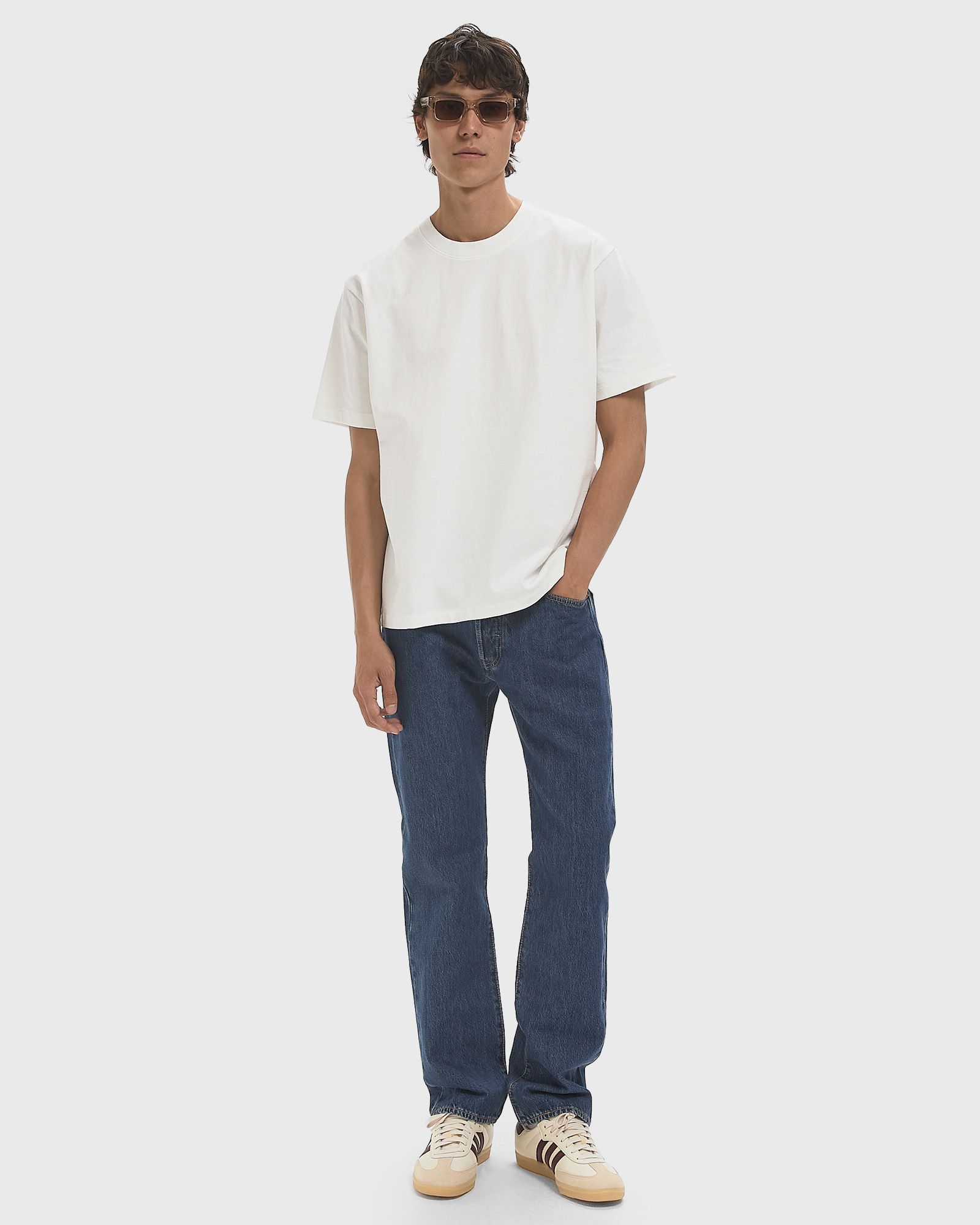 BLUE TAB RELAXED TEE