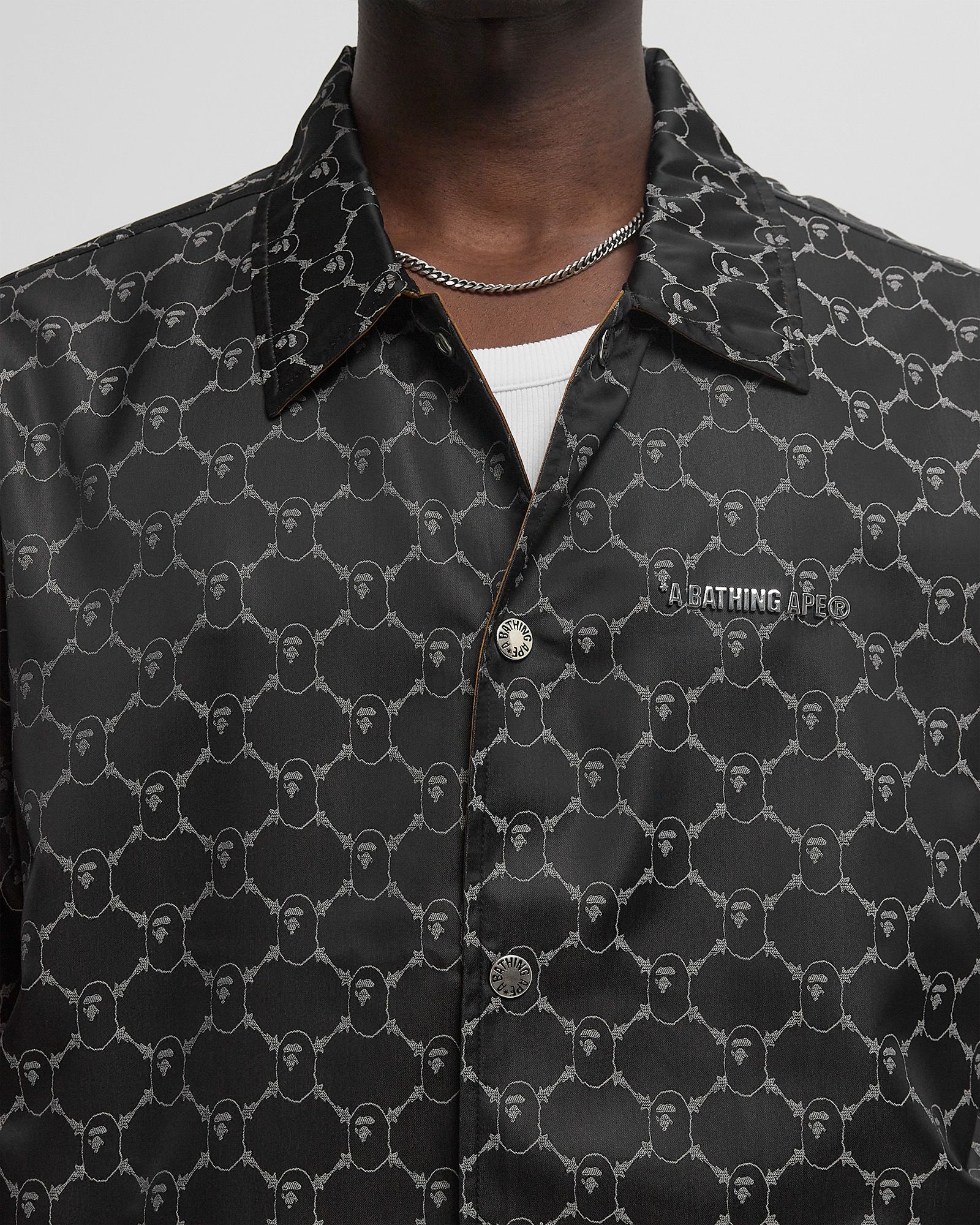 SOLID CAMO JACQUARD NYLON REVERSIBLE COACH JACKET