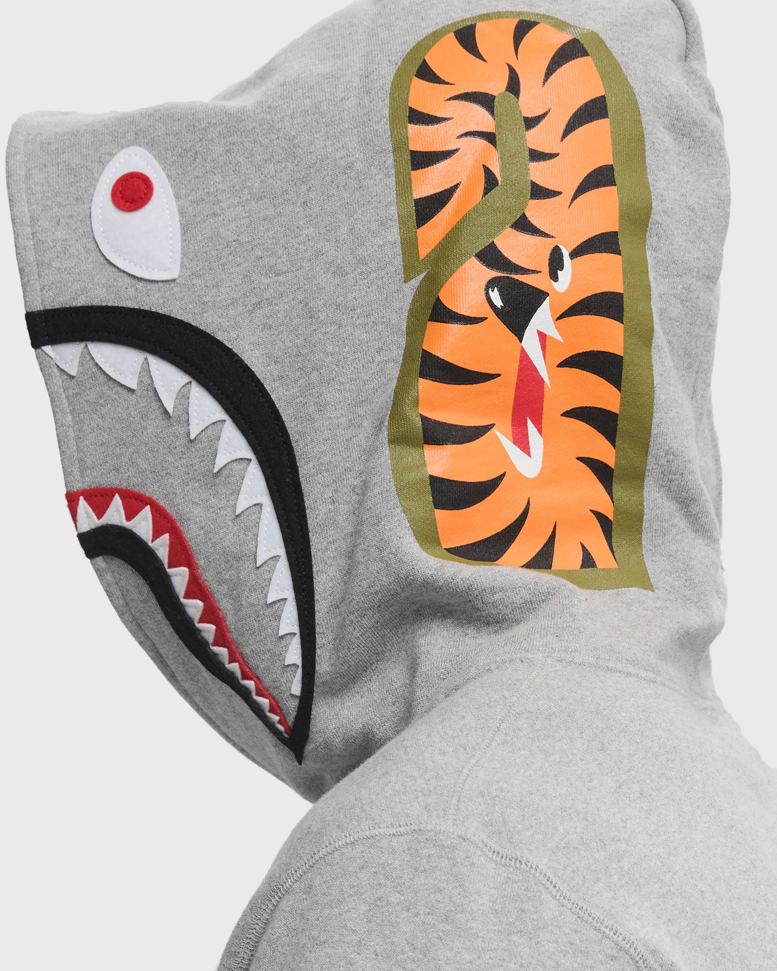 トップス A BATHING APE SHARK PULLOVER HOODIE A Bathing Ape SHARK PULLOVER HOODIE Grey | BSTN Store