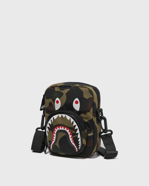 A Bathing Ape 1ST CAMO SHARK MINI BAG Green | BSTN Store