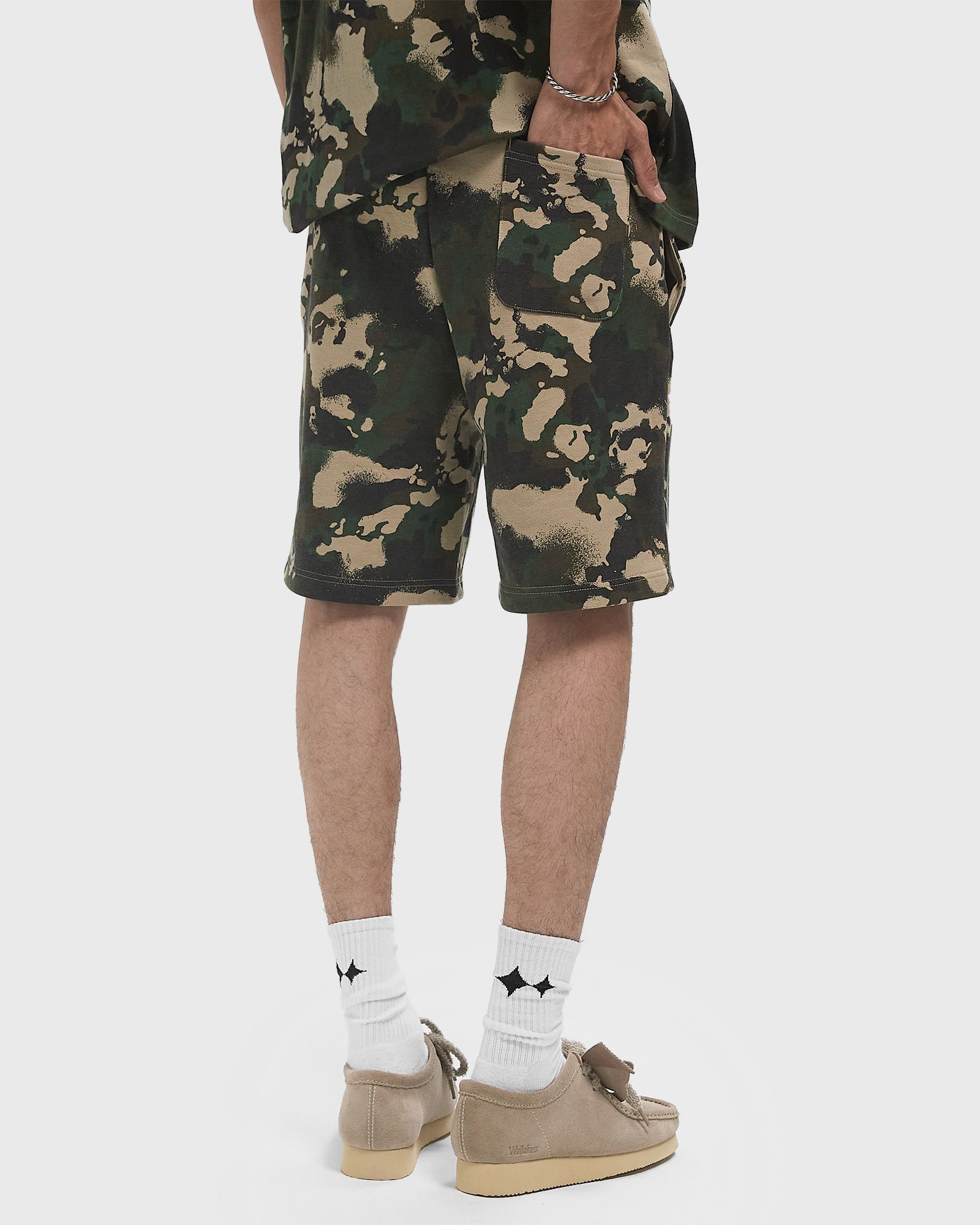 MAP CAMO REGULAR FIT SHARK SWEAT SHORTS