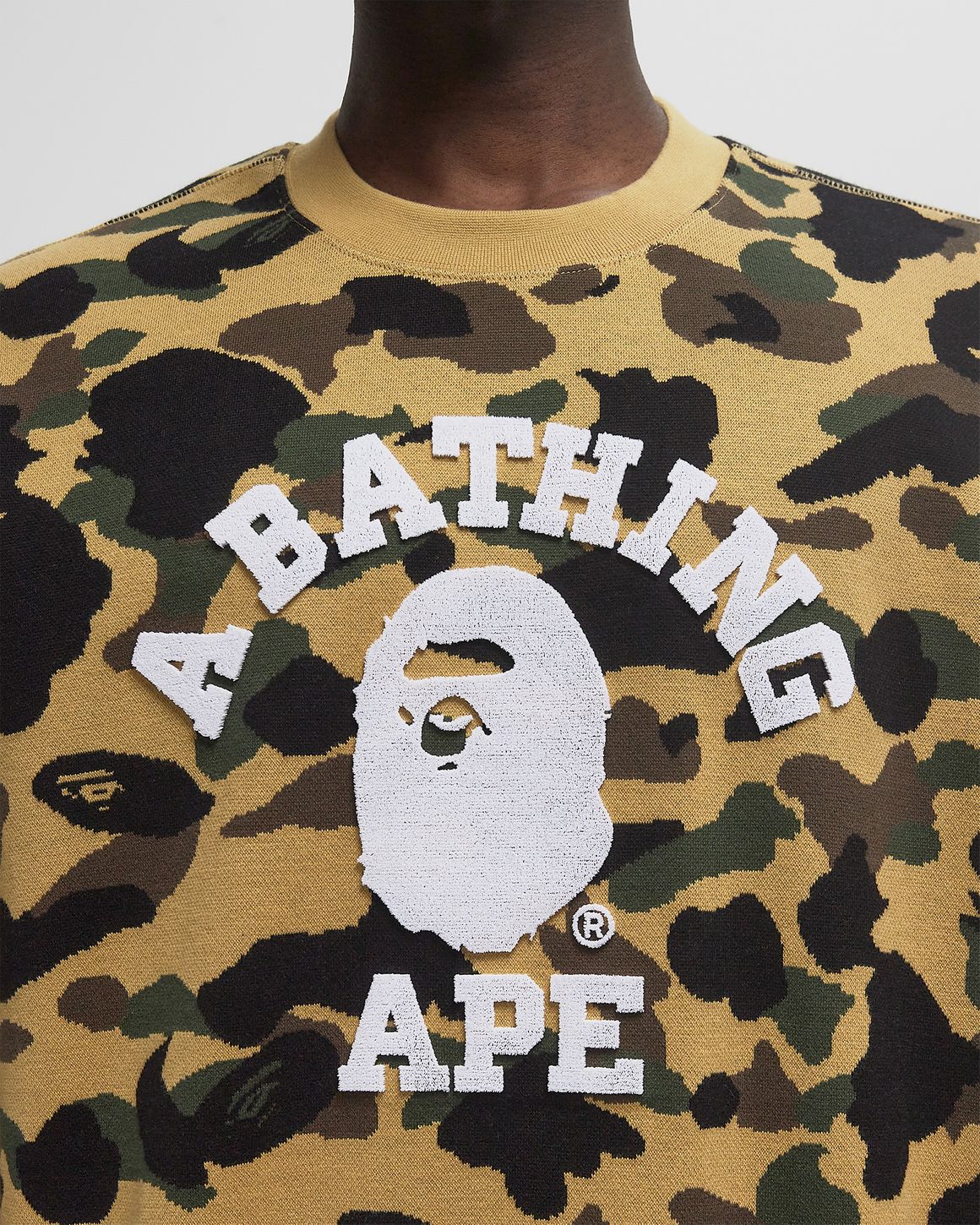 A Bathing Ape 1ST CAMO JACQUARD COLLEGE RELAX FIT CREWNECK