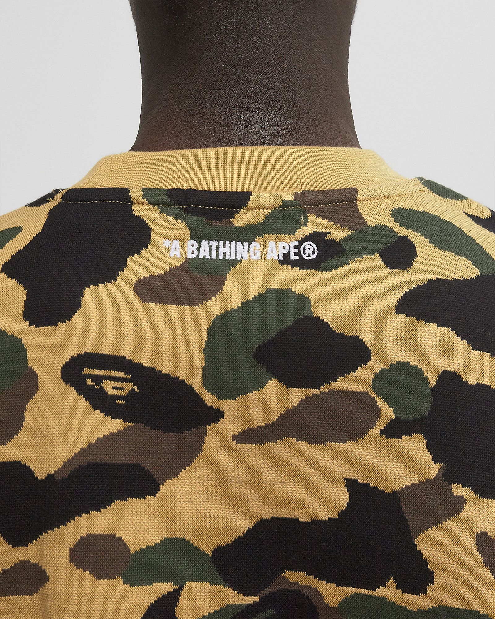 1ST CAMO JACQUARD COLLEGE RELAX FIT CREWNECK SWEATSHIRT