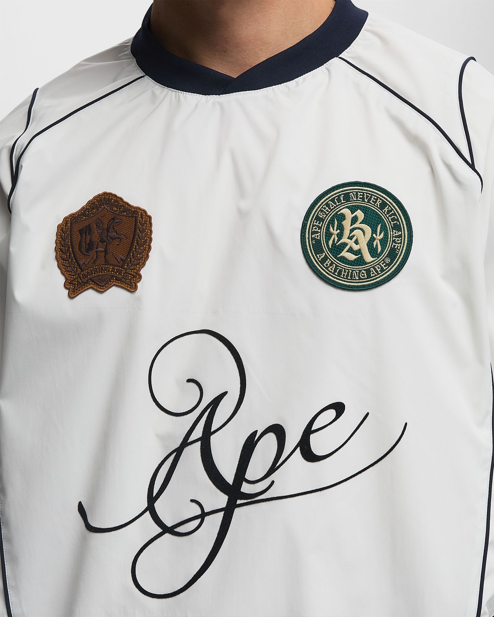 MULTI LOGO RELAXED FIT PULLOVER