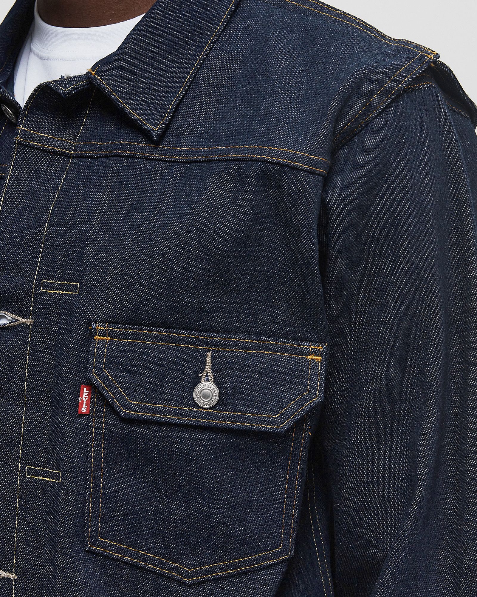 X UNDERCOVER PINNACLE TRUCKER