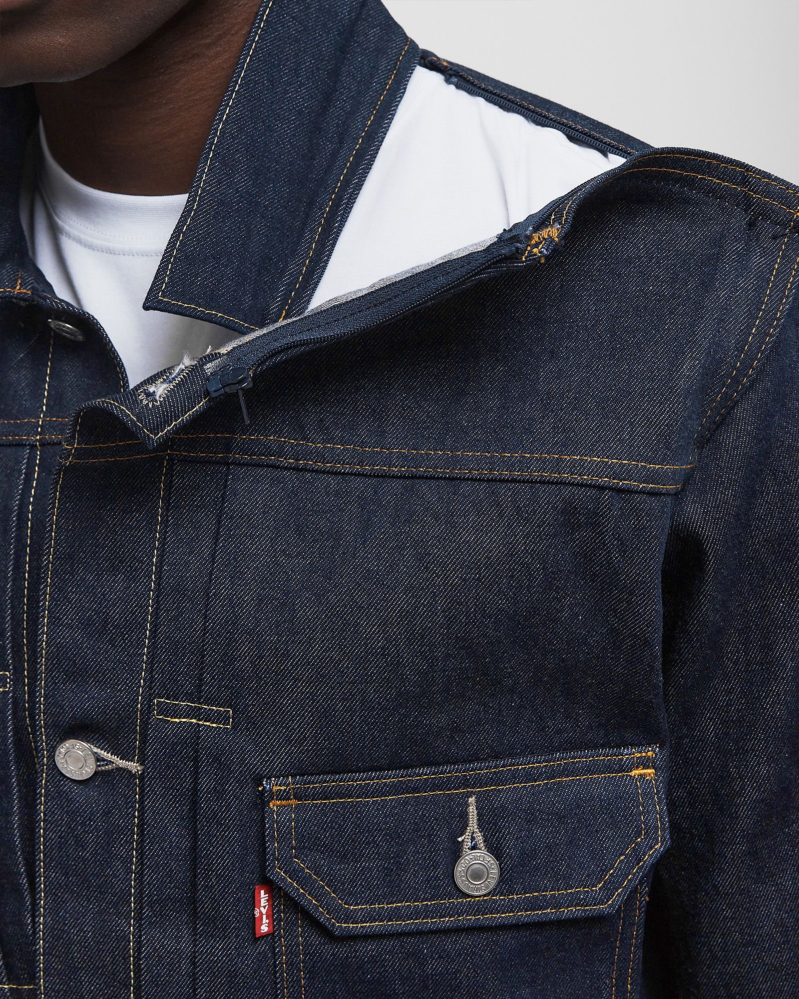 X UNDERCOVER PINNACLE TRUCKER