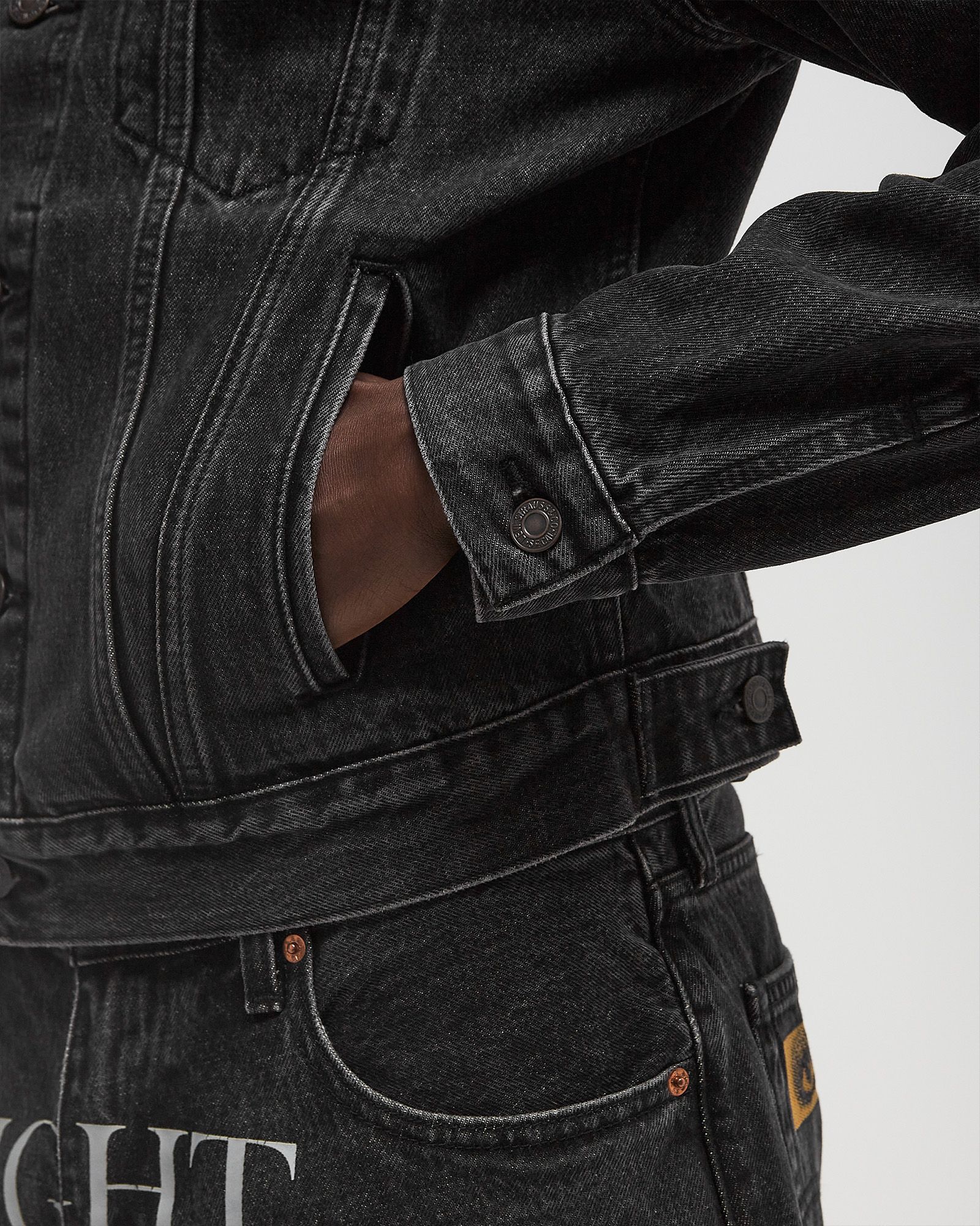 Levis X UNDERCOVER TYPE III TRUCKER Black | BSTN Store