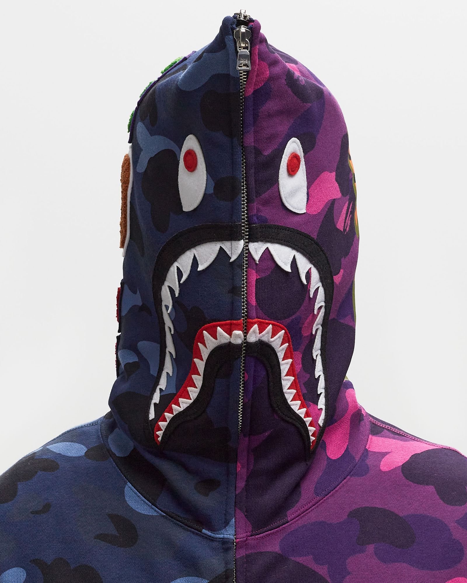 COLOR CAMO SEPARATE SHARK FZ HOODIE
