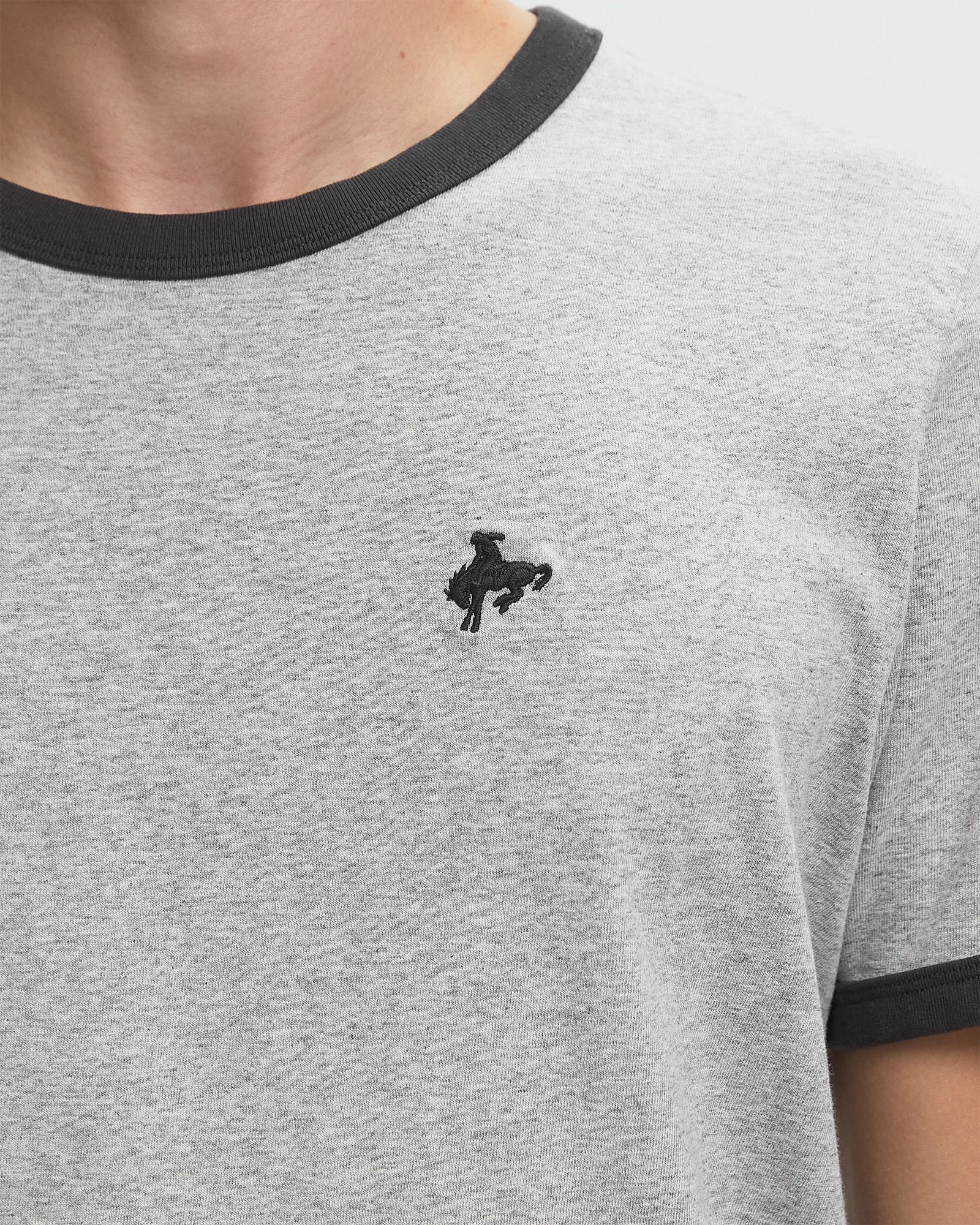 RETRO EMB RINGER TEE