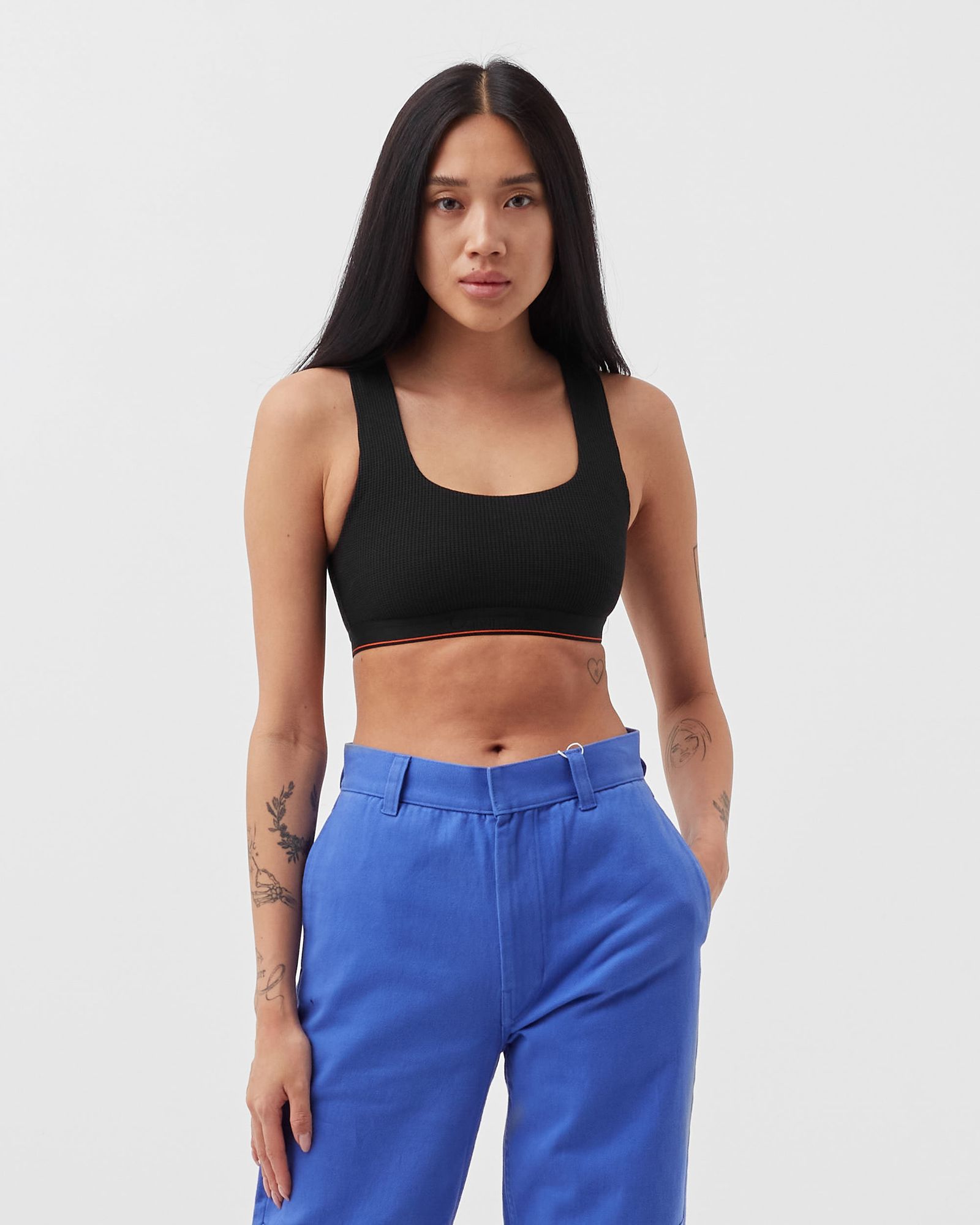 WMNS UNLINED BRALETTE