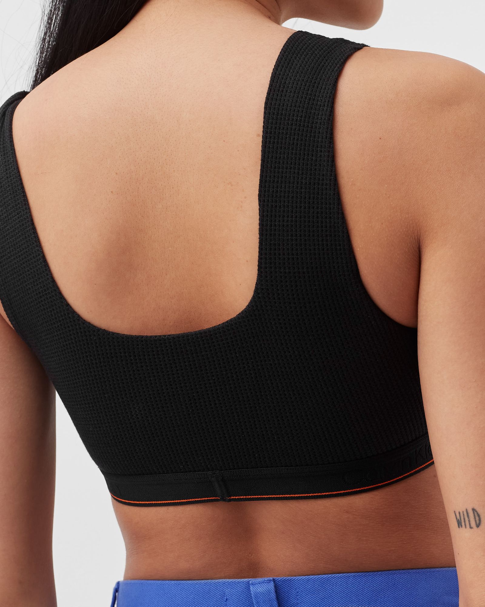 WMNS UNLINED BRALETTE