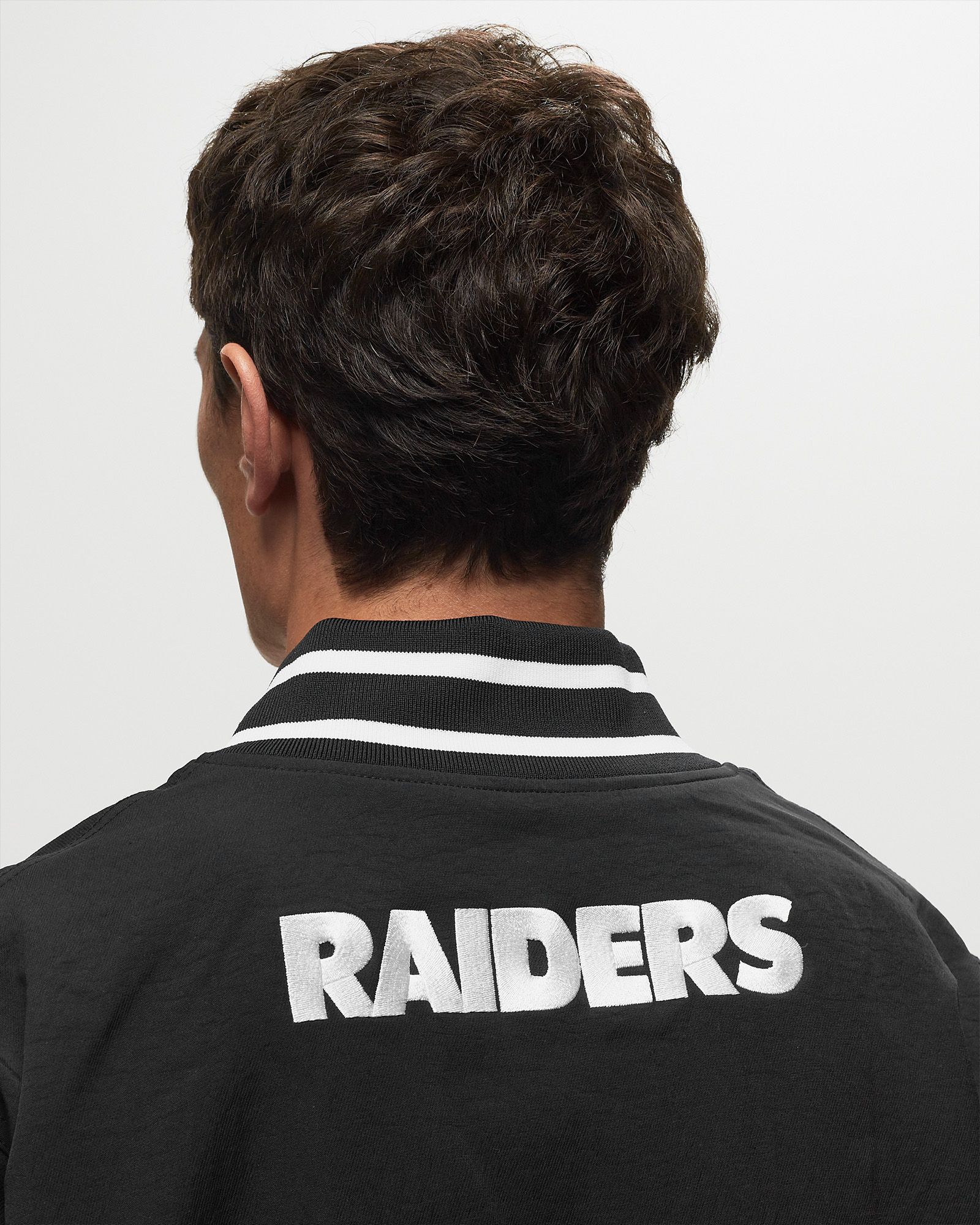 【美品】NIKE ナイキ LasVegas Raiders ナイロンジャケット Las Vegas Raiders Nike Sideline Coaches Performance Half-Zip