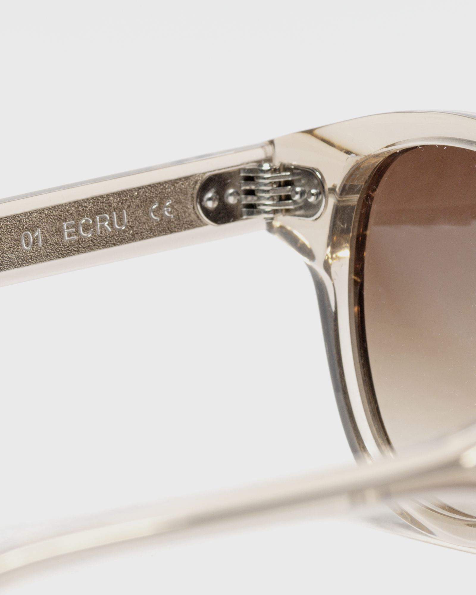 01 ECRU SUNGLASSES