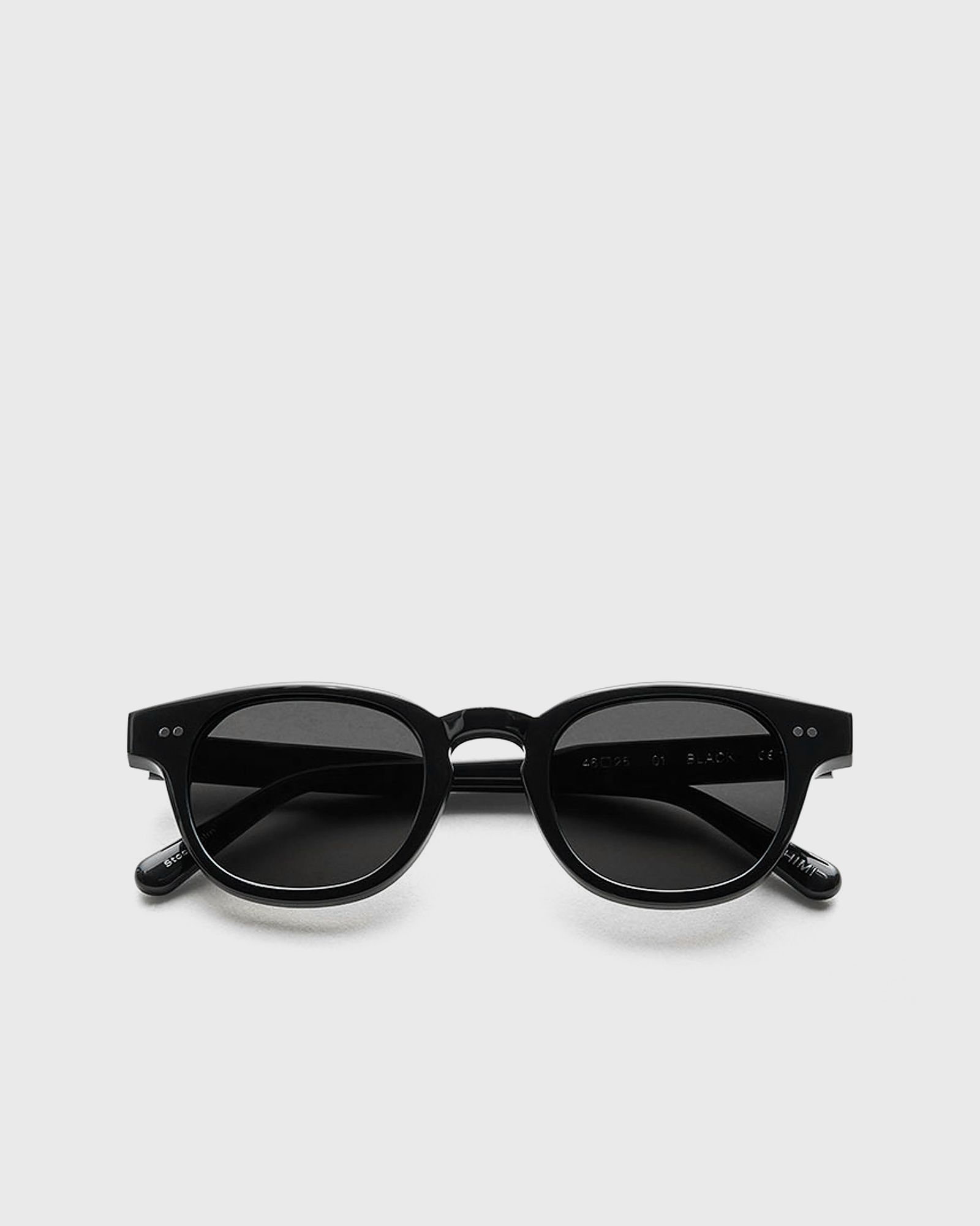 01 BLACK SUNGLASSES