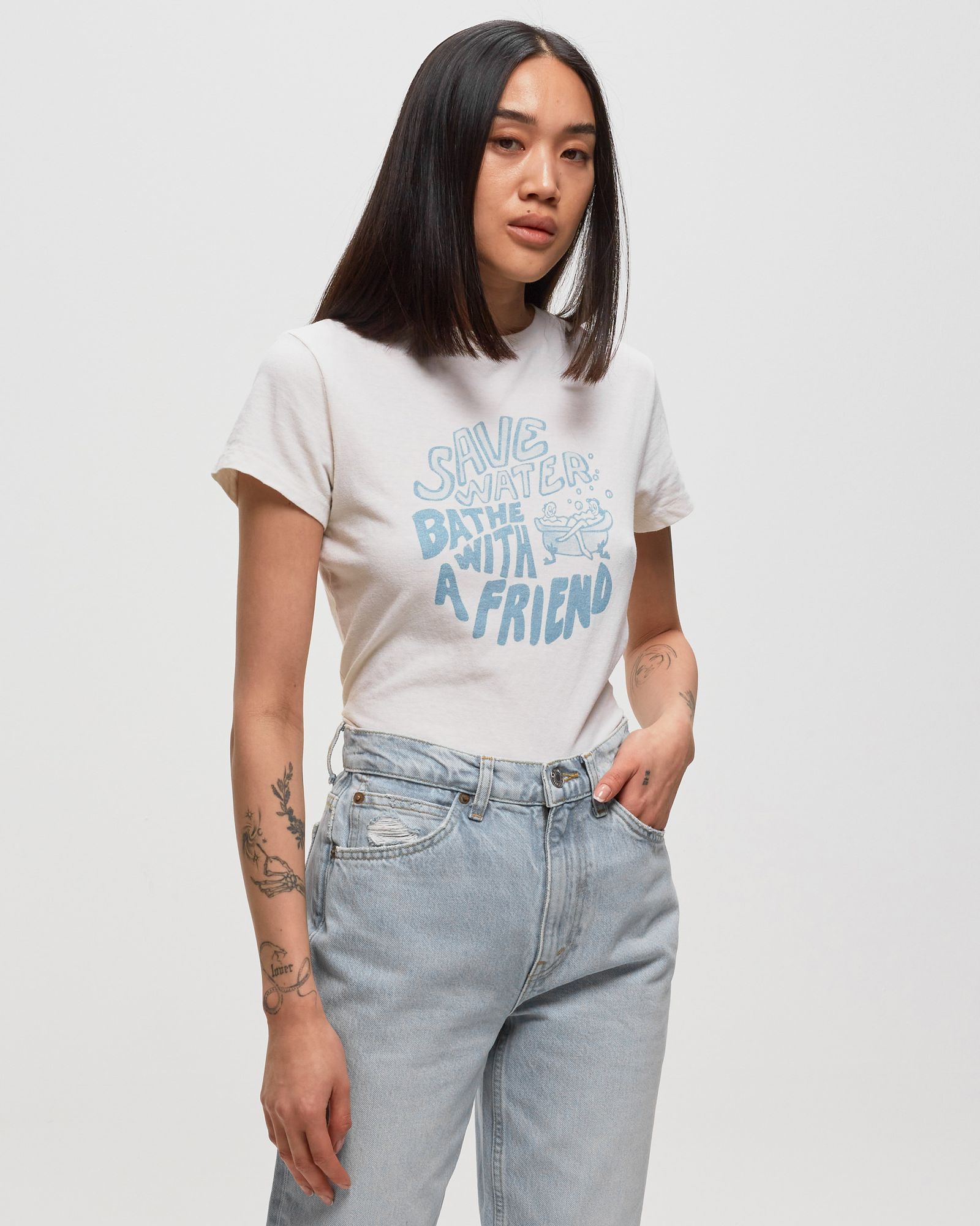 CLASSIC TEE SAVE WATER