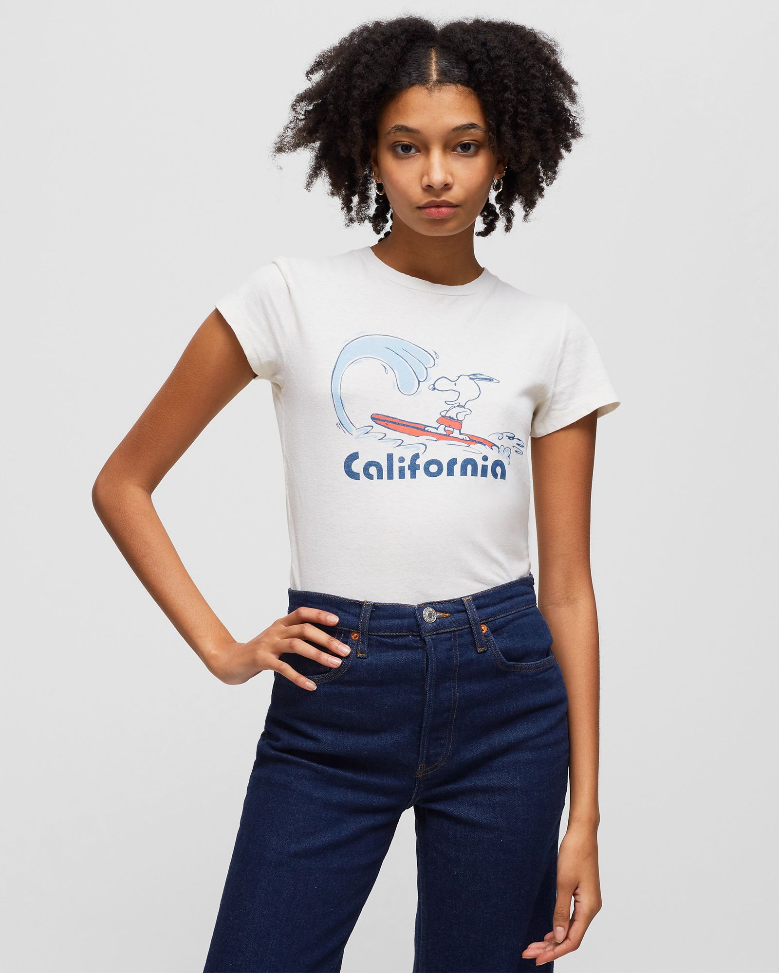 CLASSIC TEE SURFING SNOOPY