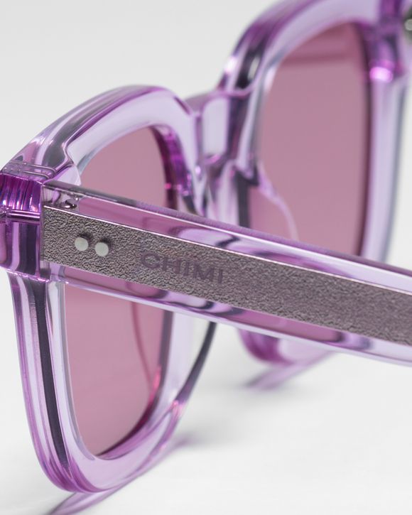 04 LIGHT PURPLE SUNGLASSES