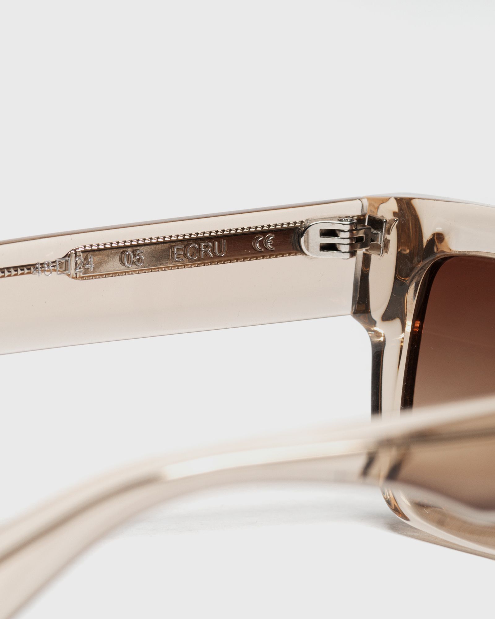 05 ECRU SUNGLASSES
