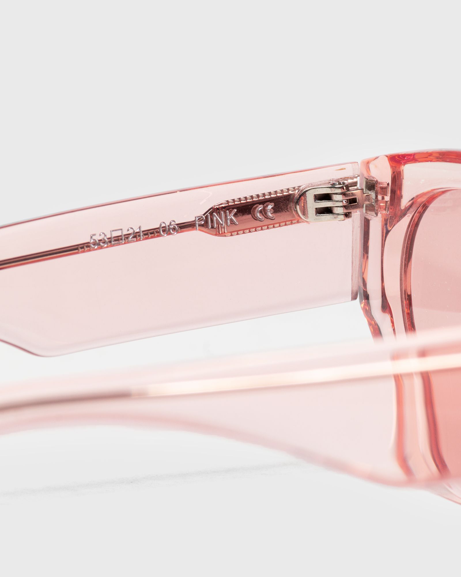 06 PINK SUNGLASSES