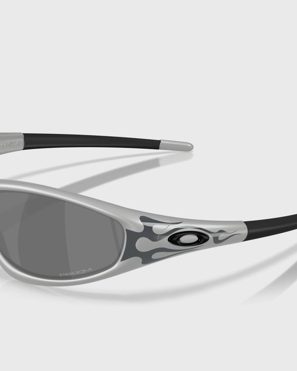 00s OAKLEY straight jacket シルバー ケース付き OAKLEY Straight jacket 99 Silver | BSTN Store