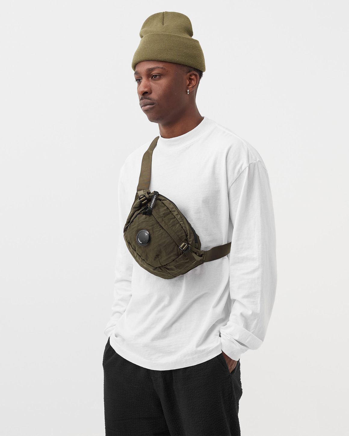 C.P. Company 17CLSS029A006452M999 関税送料込 C.P. Company NYLON B CROSSBODY PACK Green | BSTN Store