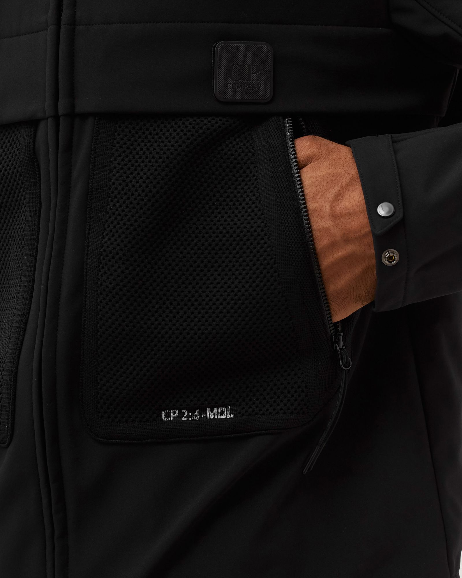 METROPOLIS C.P. SHELL-R HOODED JACKET