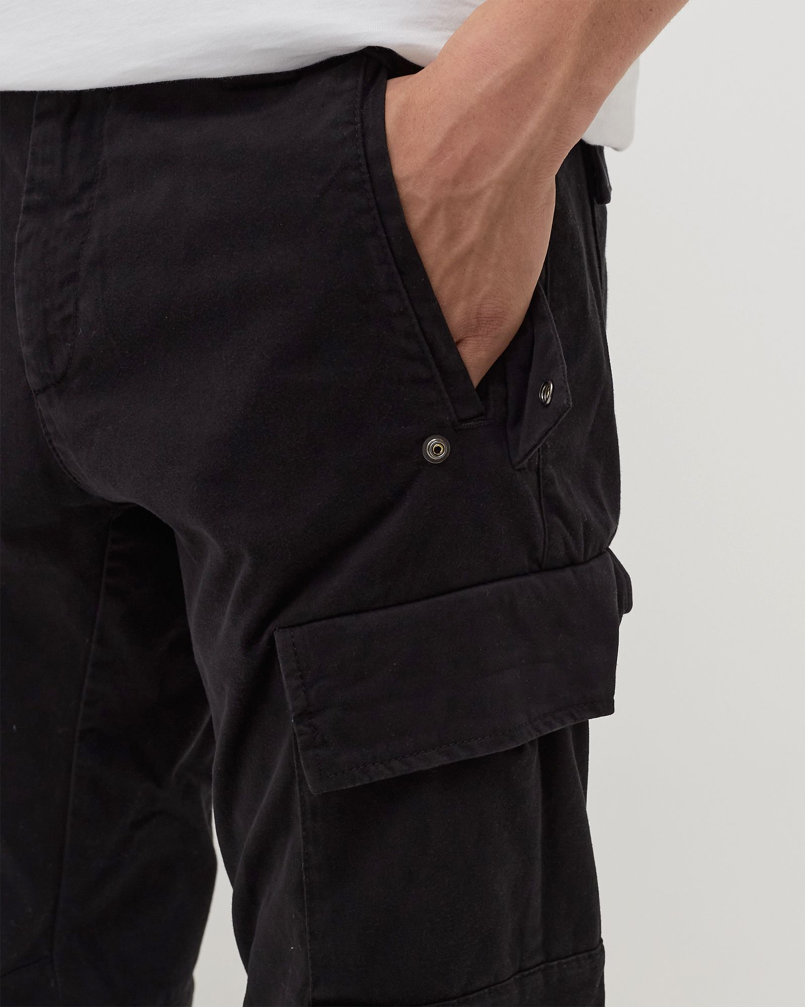 METROPOLIS STREETCH SATEEN CARGO PANTS