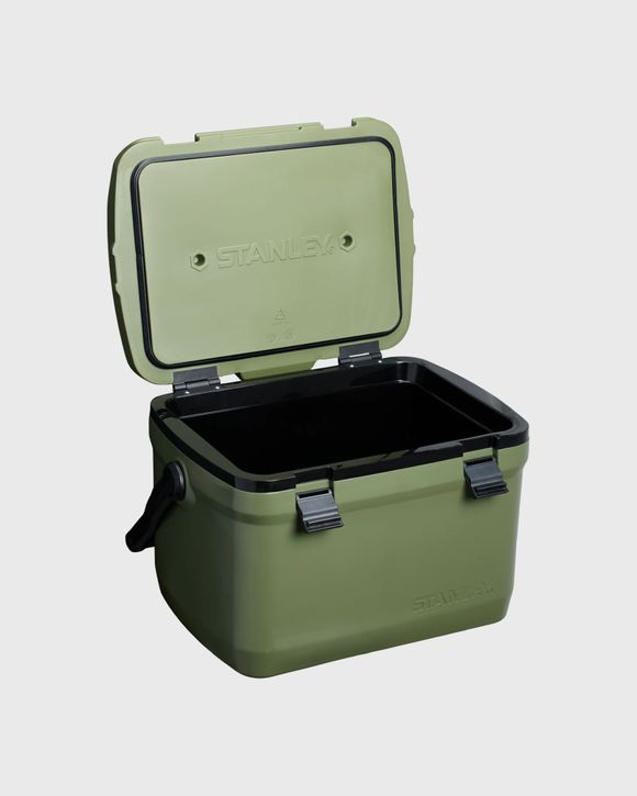 The Easy-Carry Outdoor Cooler