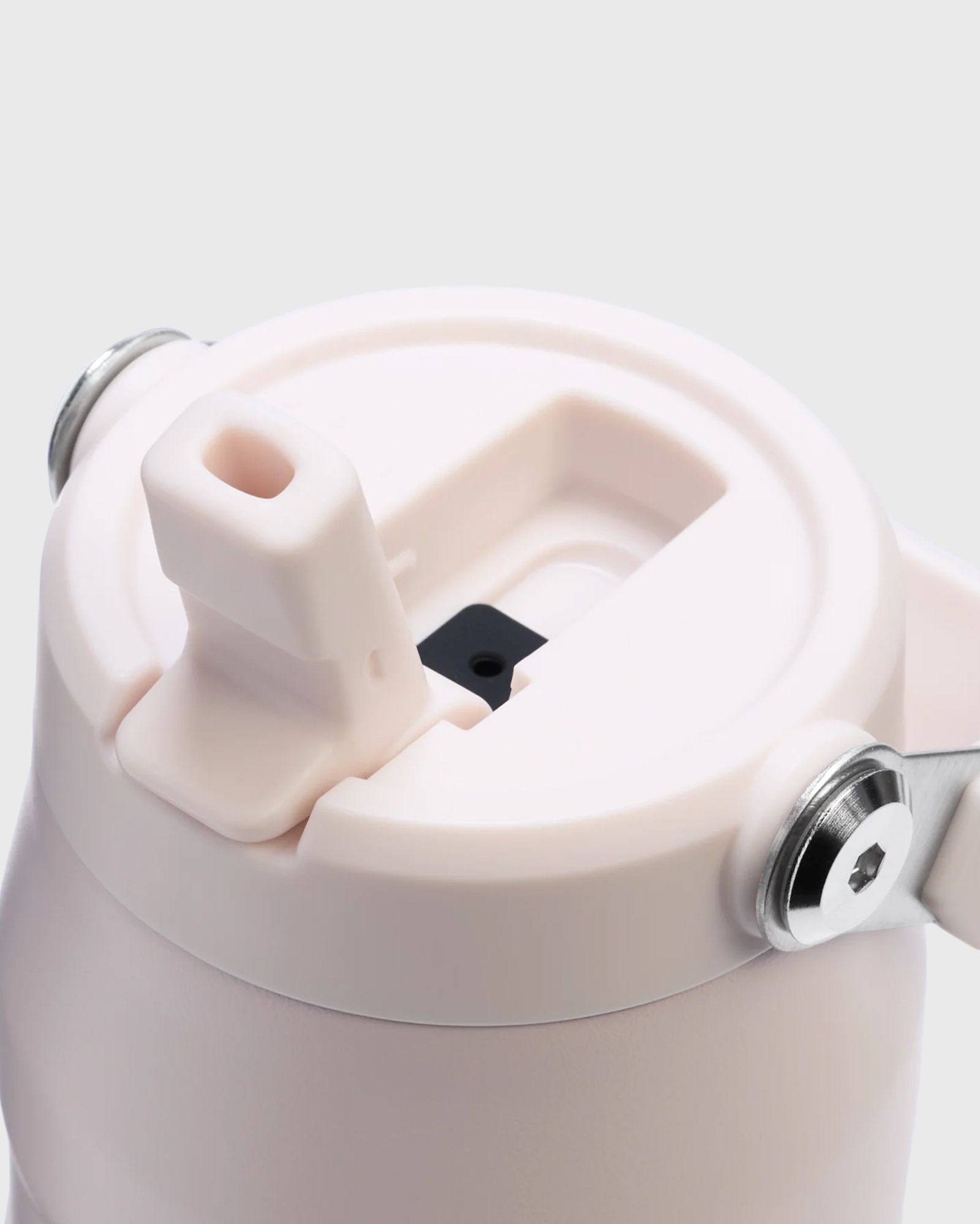 The IceFlow™ Aerolight™ Bottle Flip Straw 2.0