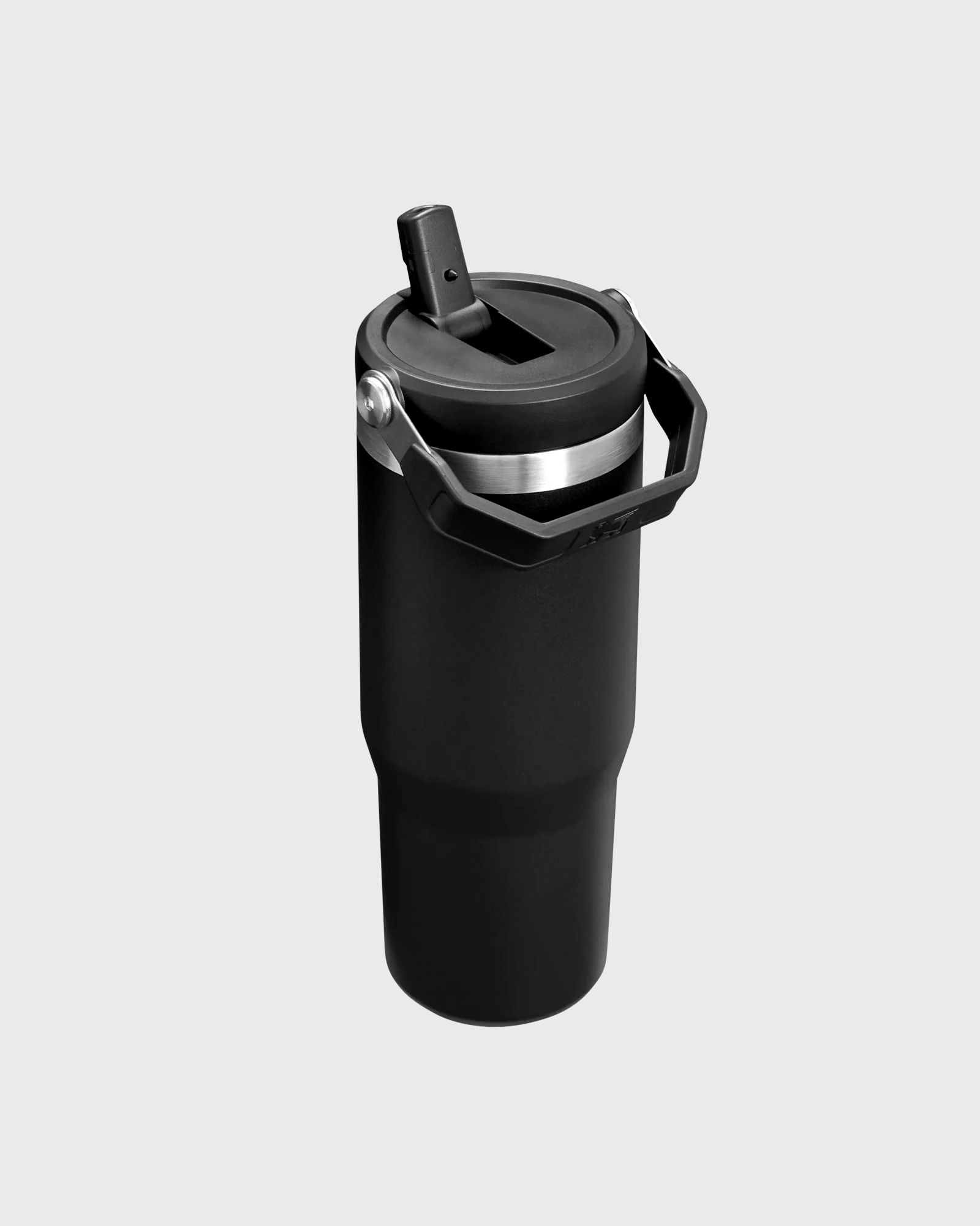 The IceFlow™ Flip Straw 20 Tumbler 30oz