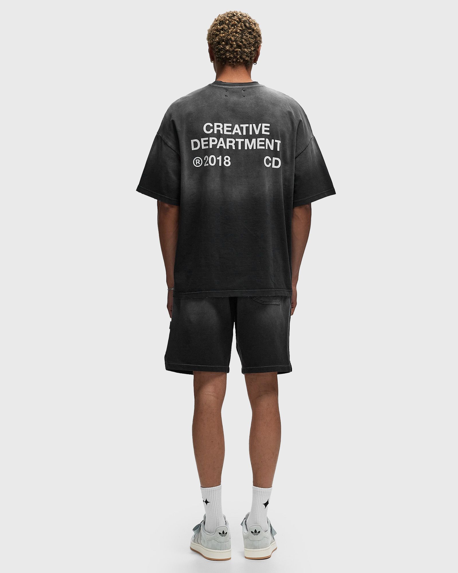 T-SHIRT CREATIVE DPT