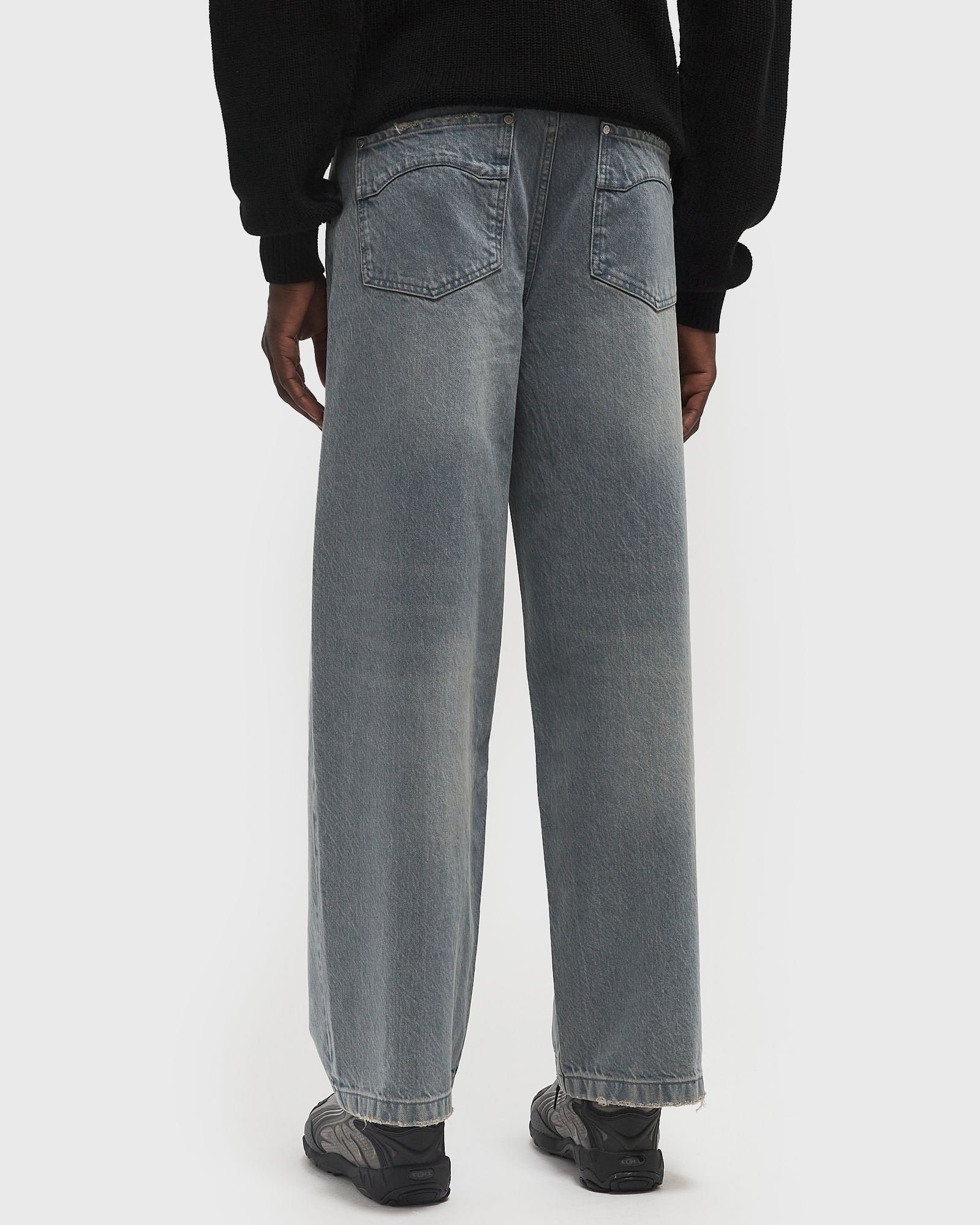 ESSENTIAL BAGGY DENIM