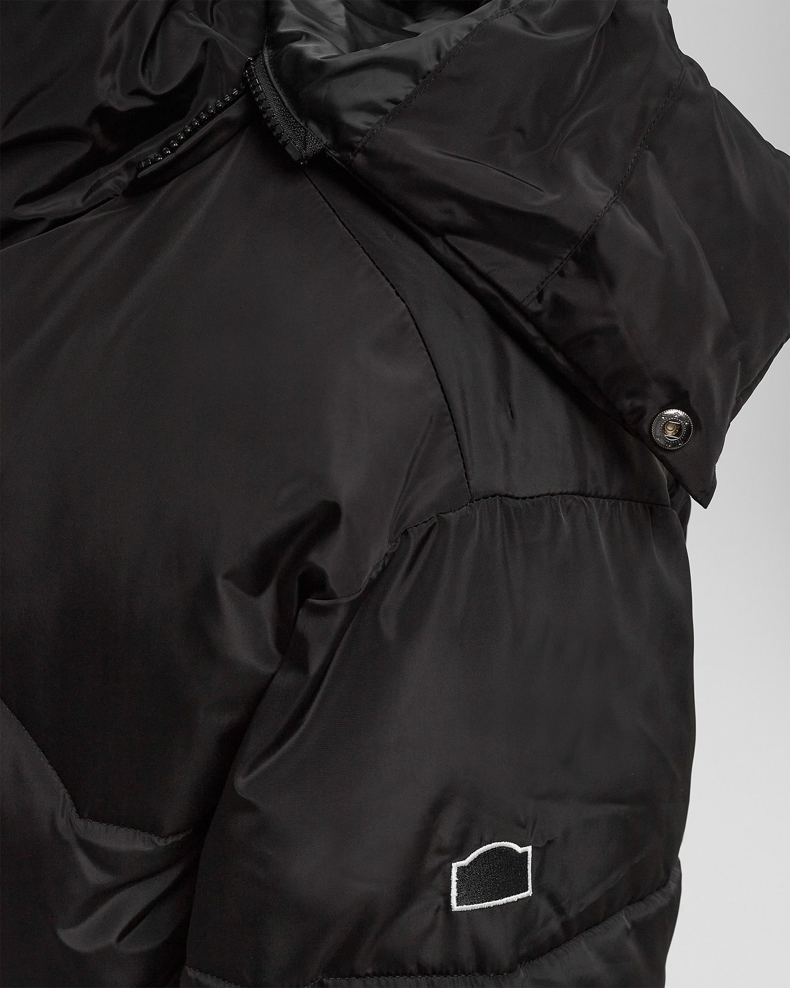 RETERNITY PUFFER JACKET