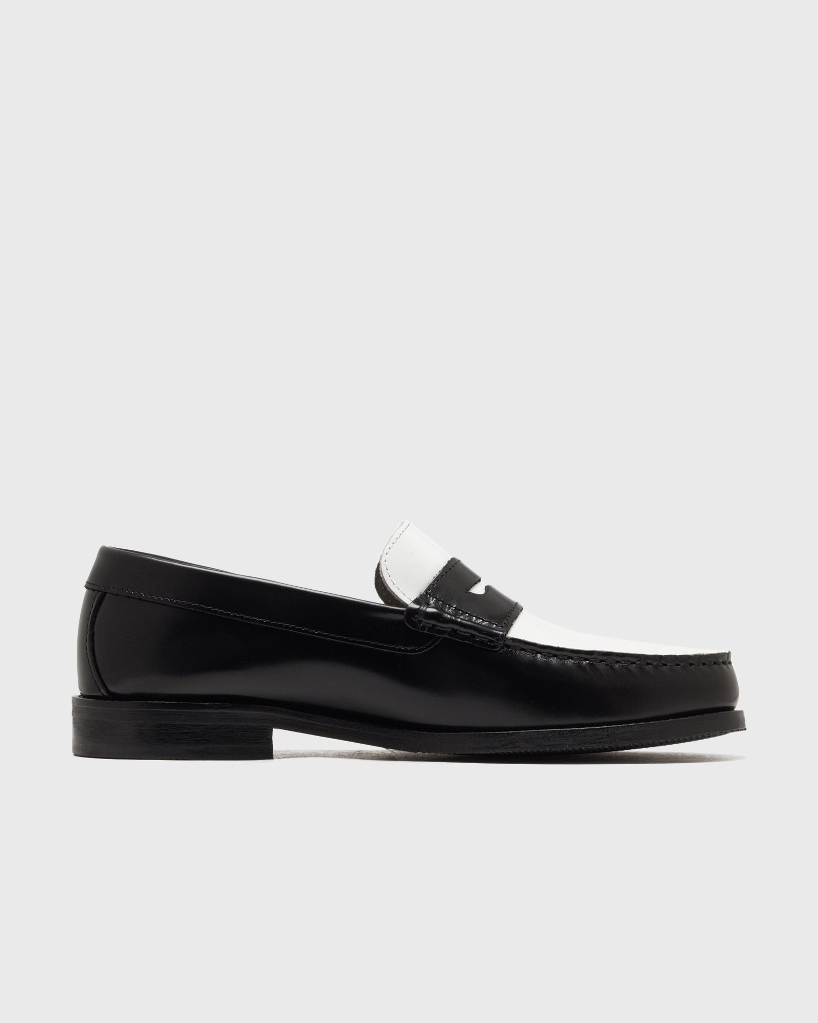 Willard Contrast Loafer