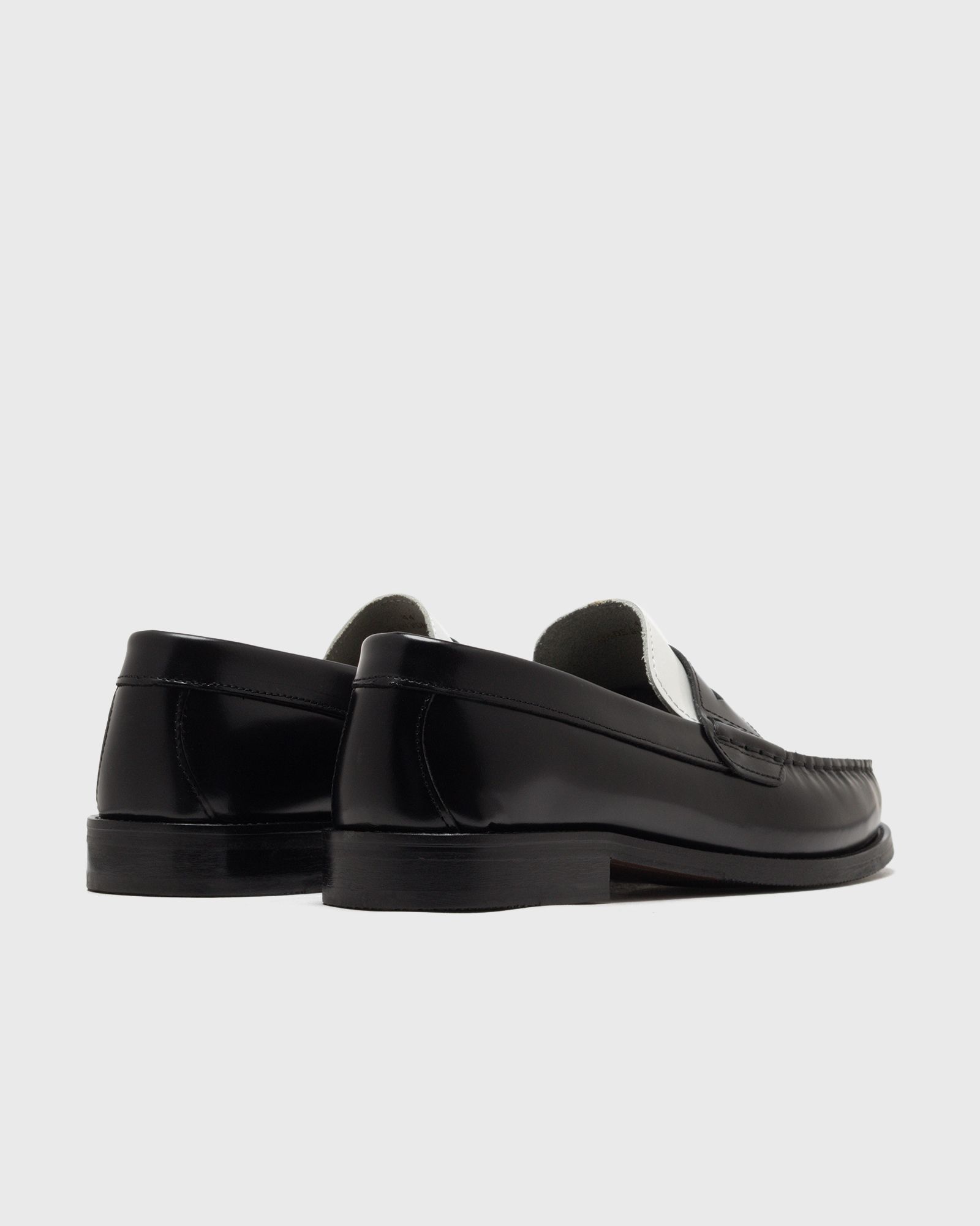 Willard Contrast Loafer