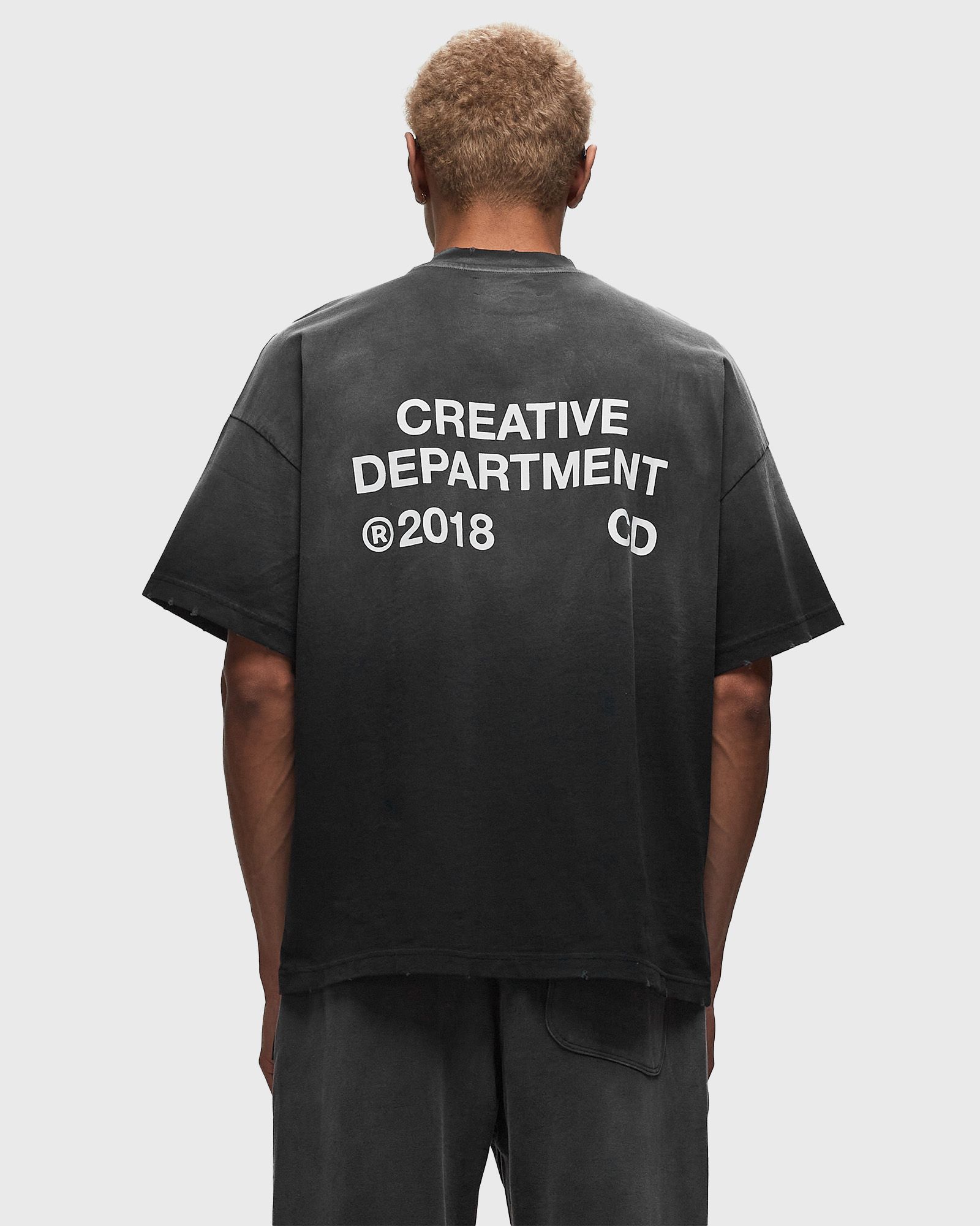 T-SHIRT CREATIVE DPT