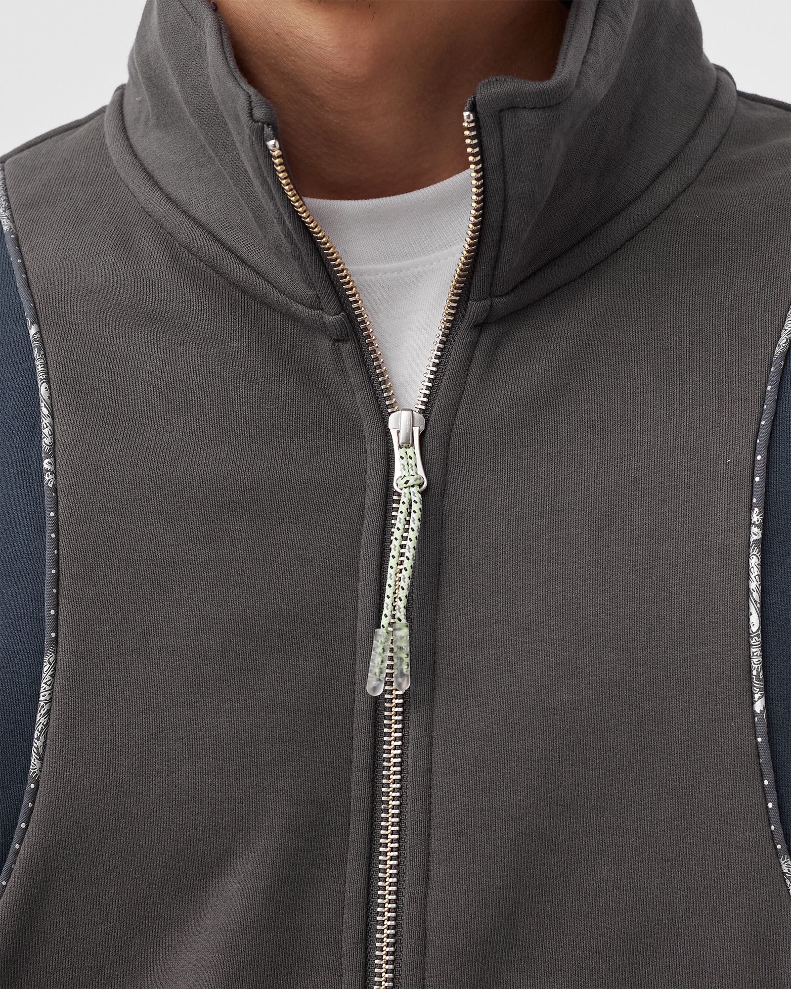 Converse x paria /FARZANEH FULL ZIP JACKET