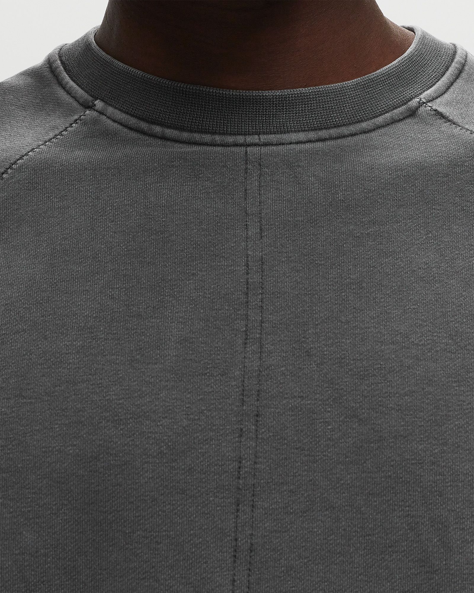 X ACW STRATUS CREWNECK