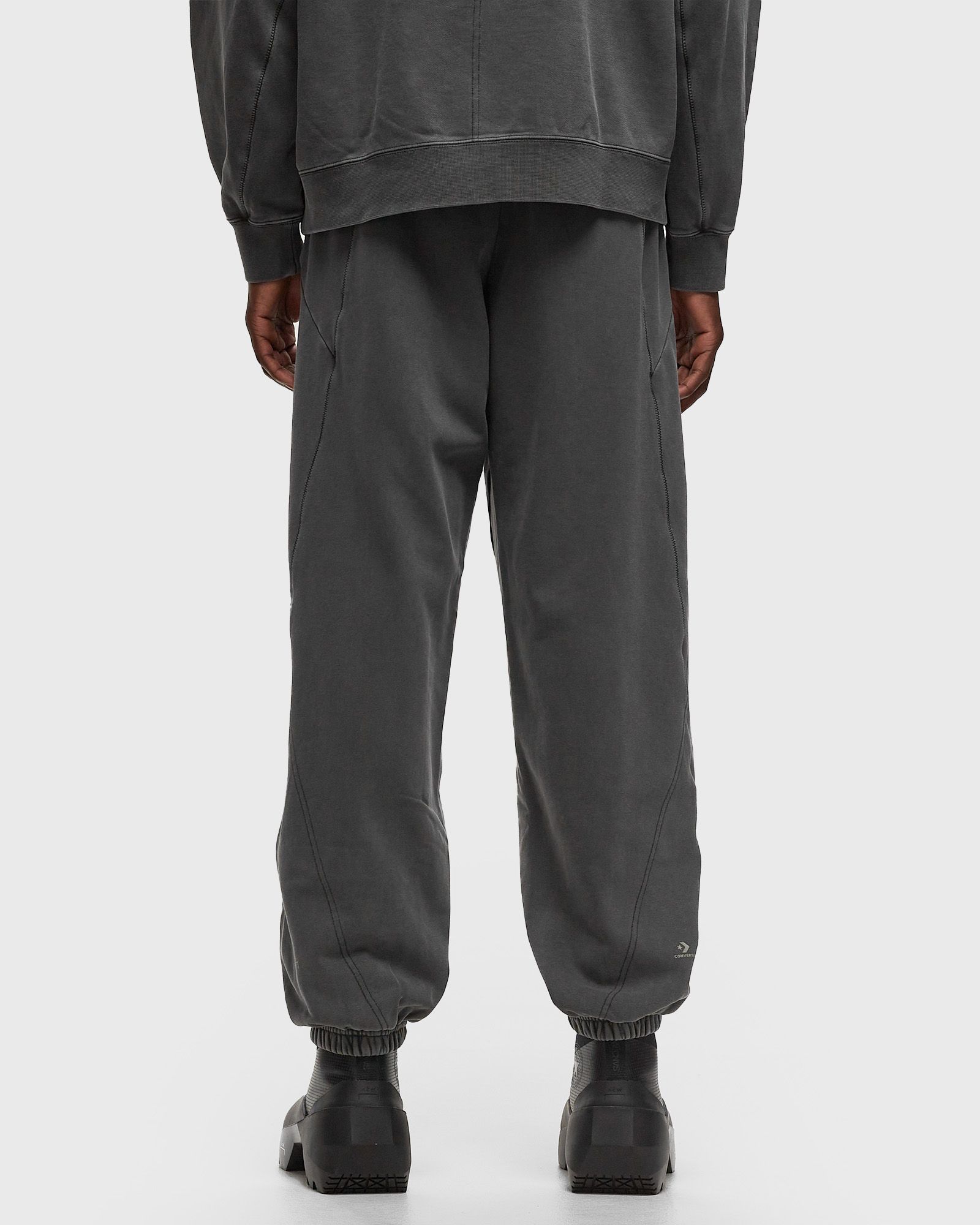 X ACW STRATUS SWEATPANTS