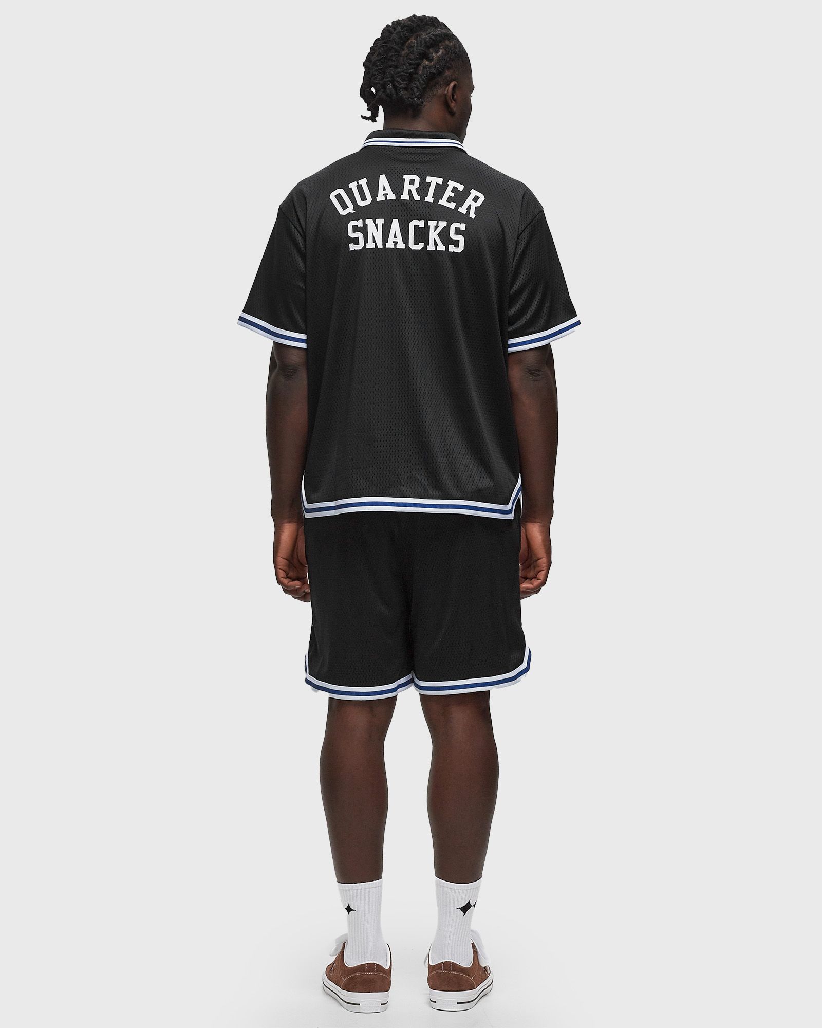 x QUARTERSNACKS WARM UP TOP