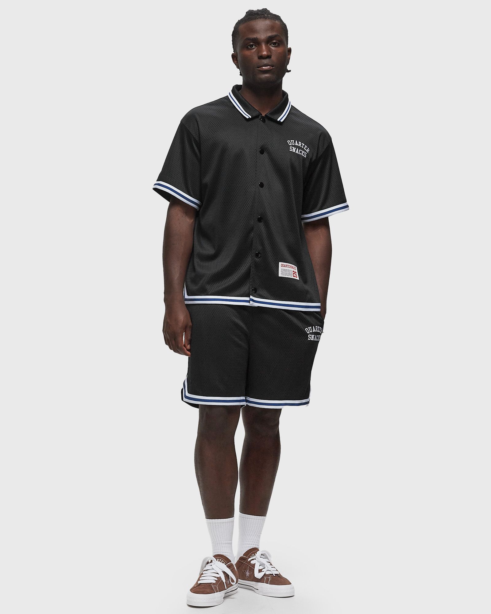 x QUARTERSNACKS WARM UP TOP