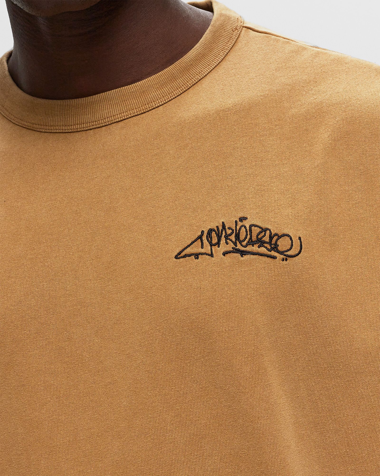 x IRAK GOLD STANDARD TEE