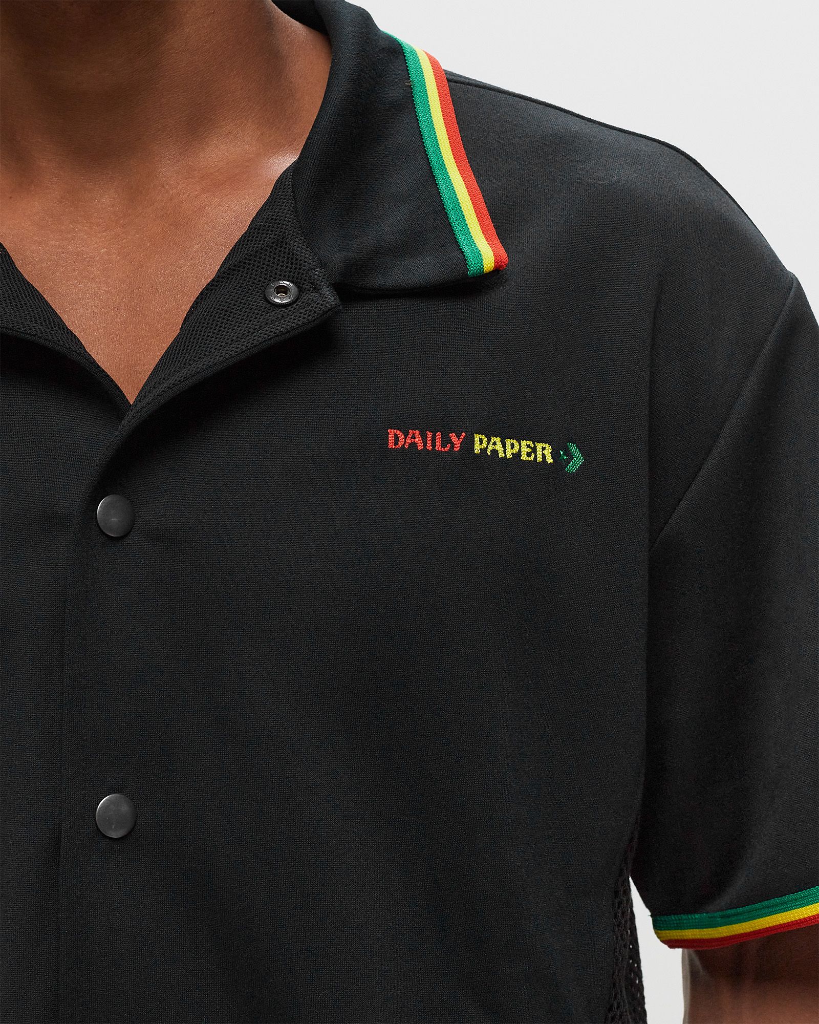 x DAILY PAPER CROPPED SHOOTING SHIRT