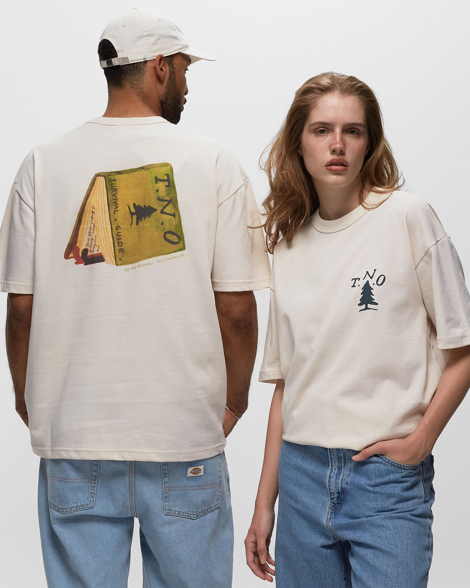 SURVIVAL BOOK TEE