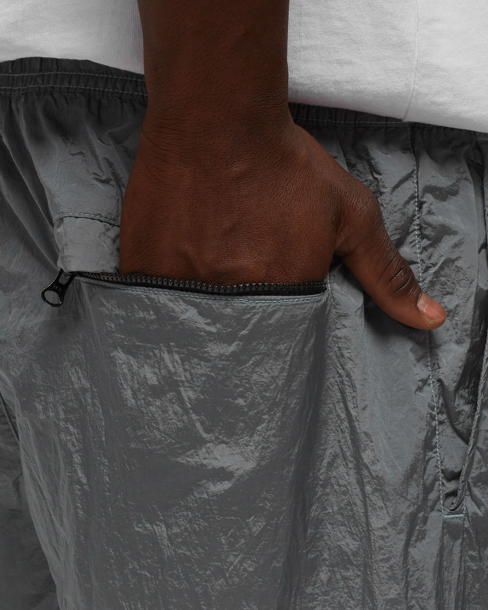 Short Nylon Metal in Econyl 